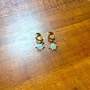 * WHITE OPAL & CRYSTAL EARRINGS *